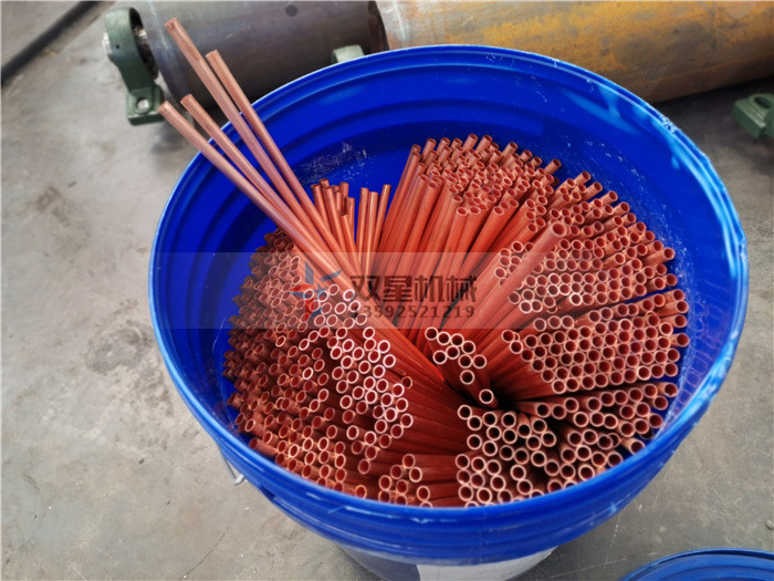 Demonstration of the effect of metal shredder tearing waste copper tubes